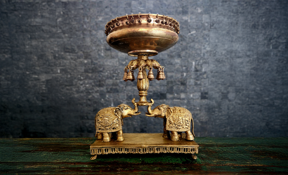 Artefacts & Accents