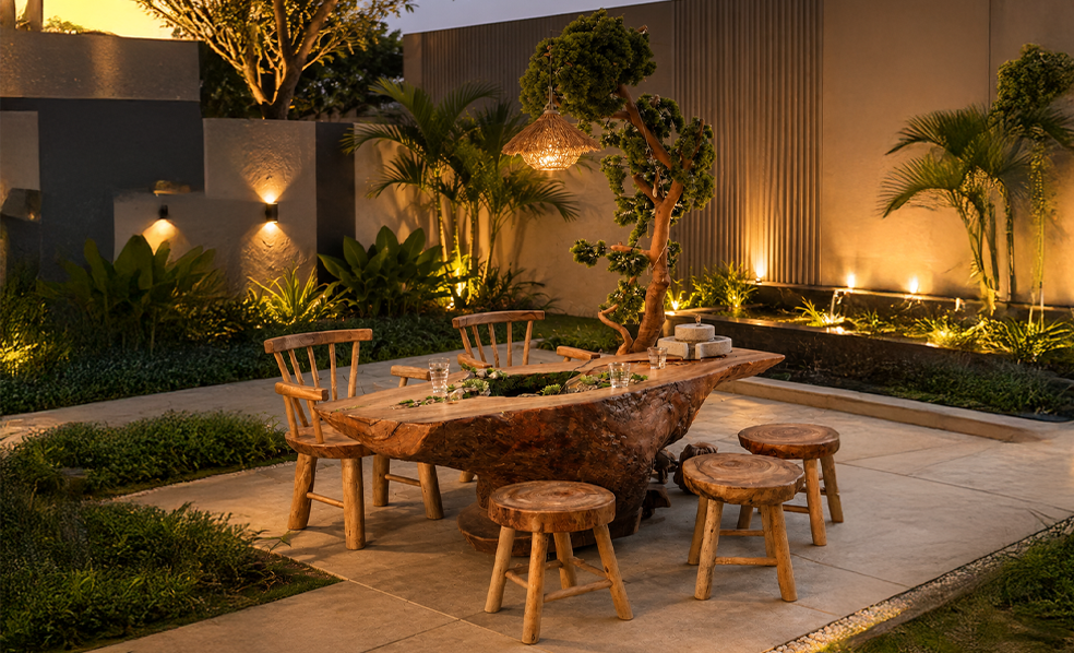 Outdoor Living Furniture